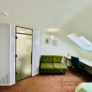 Room 6 - King Size Ensuite - 2nd Floor (1)